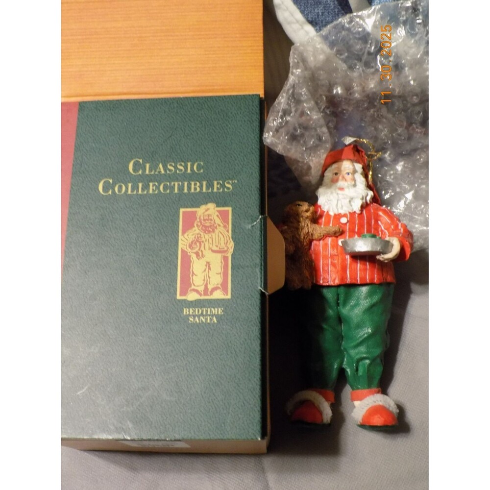 Vintage Classic Collectibles May Dept Stores Bedtime Santa figure 1994